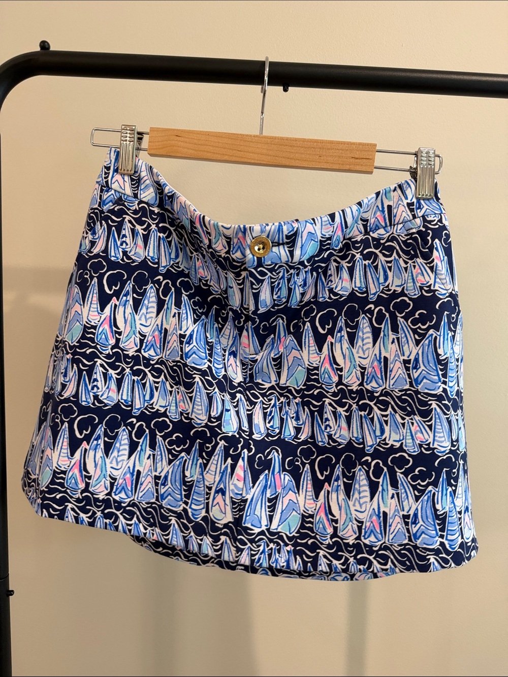 Lilly Pulitzer Navy Sailboat Pattern Mini Skirt with Pink & Light Blue Accents